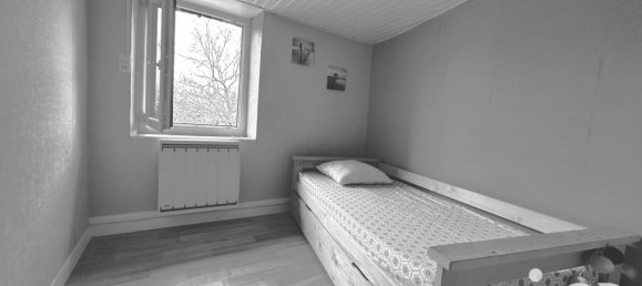 3 Schlafzimmer Haus in Loire, France, Nr. 359252 4