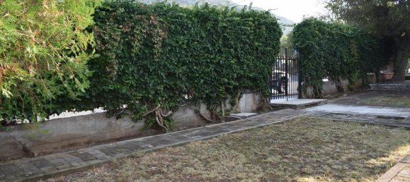 300m² Commercial property in Chortiatis, Greece No. 4528 16