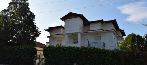 300m² Commercial property in Chortiatis, Greece No. 4528 2