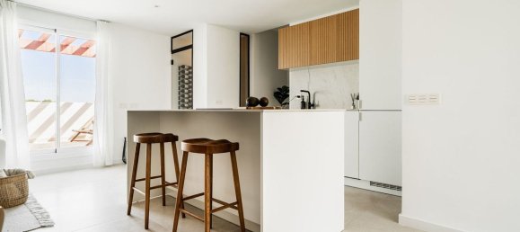 2 chambres Penthouse à Marbella, Spain No. 74930 6