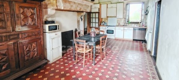 5 bedrooms House in Baudrieres, France No. 312558 8