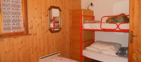 3 rooms Apartment in Fiumalbo, Italy No. 236412 2