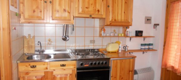 3 rooms Apartment in Fiumalbo, Italy No. 236412 6
