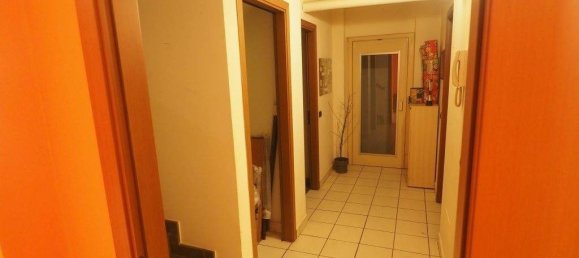 3 bedrooms Villa in Saronno, Italy No. 237020 12