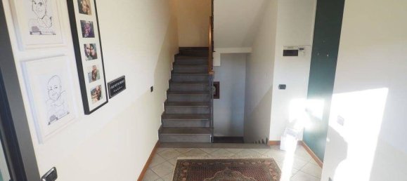 3 bedrooms Villa in Saronno, Italy No. 237020 45