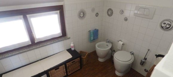 3 bedrooms Villa in Saronno, Italy No. 237020 30