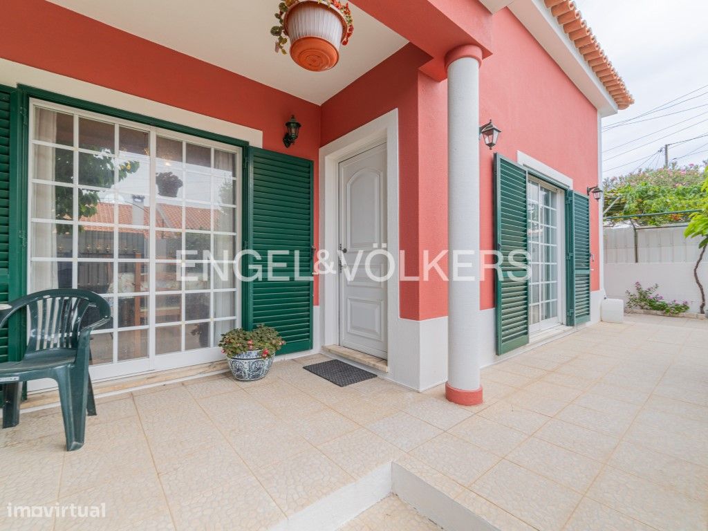 2 bedrooms House in Setubal, Portugal No. 280151
