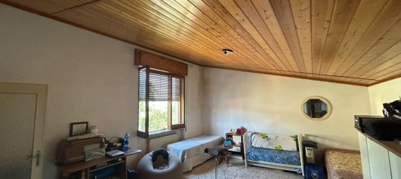 5 bedrooms House in San Giorgio del Sannio, Italy No. 333903 11
