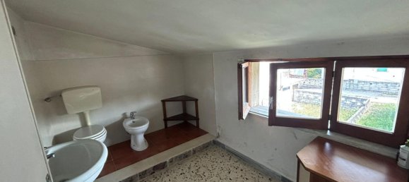 5 bedrooms House in San Giorgio del Sannio, Italy No. 333903 13