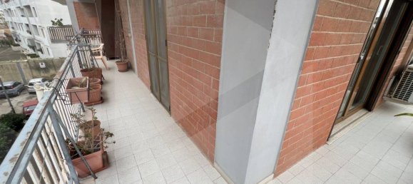 4-Zimmer Wohnung in Cerignola, Italy, Nr. 22120 32