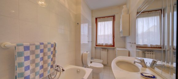 Квартира с 5 комнатами в Грульяско, Италия № 222337 33