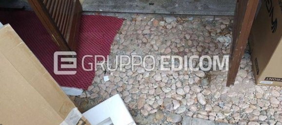 2-salle Appartement à Fagnano Olona, Italy No. 186484 5