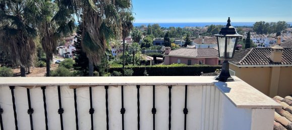 Apartamento de 4 dormitorios en Estepona, Spain No. 151671 14