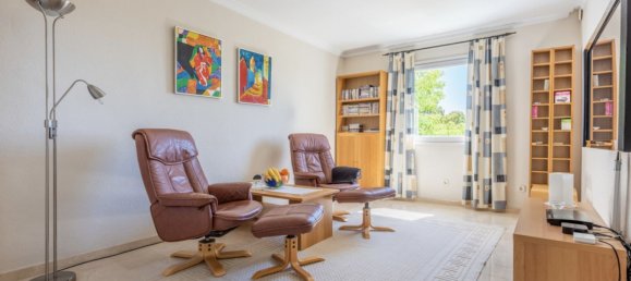 Apartamento de 4 dormitorios en Estepona, Spain No. 151671 27