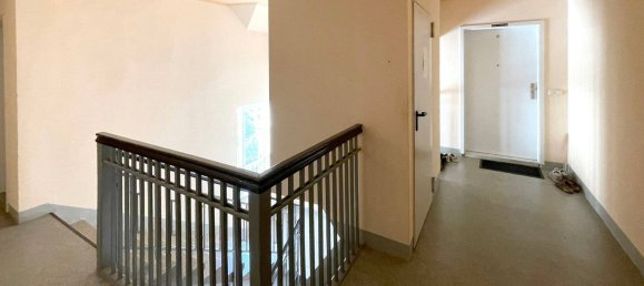 2 bedrooms Apartment in Chemnitz, Germany No. 69554 3