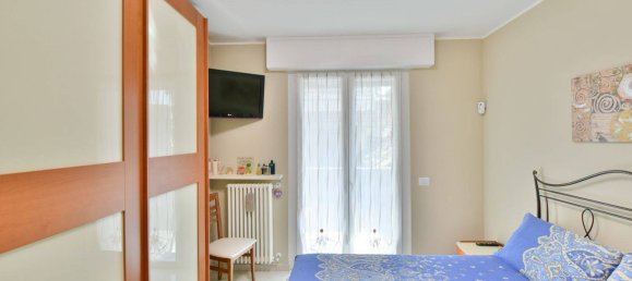 1 Schlafzimmer Wohnung in Mariano Comense, Italy, Nr. 381364 16