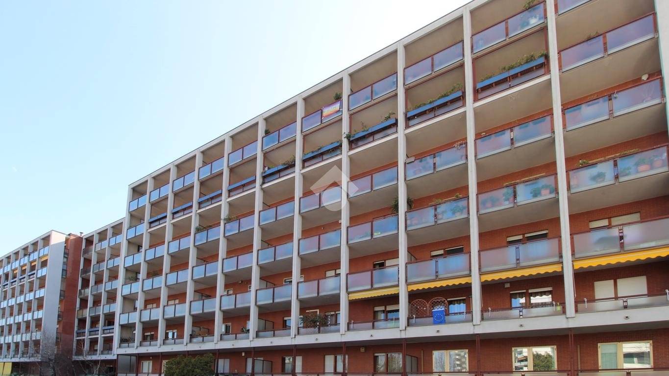 3 bedrooms Apartment in Turin, Italy No. 54673