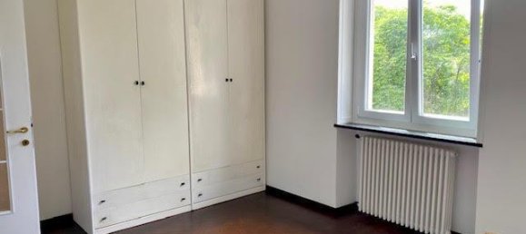 Apartamento de 3 habitaciónes en Ponte Lambro, Italy No. 11655 13
