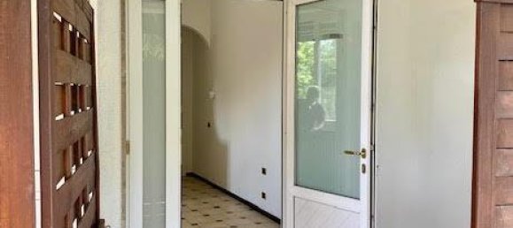 Apartamento de 3 habitaciónes en Ponte Lambro, Italy No. 11655 18