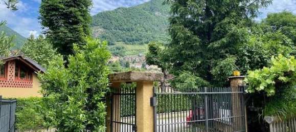 Apartamento de 3 habitaciónes en Ponte Lambro, Italy No. 11655 2