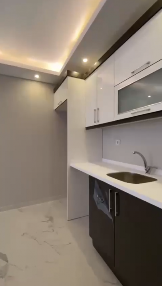 Apartment 2+1 in Istanbul, Turkey No. 32061