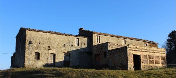 20 rooms House in Valfabbrica, Italy No. 112525 4
