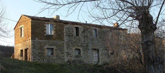 20 rooms House in Valfabbrica, Italy No. 112525 38