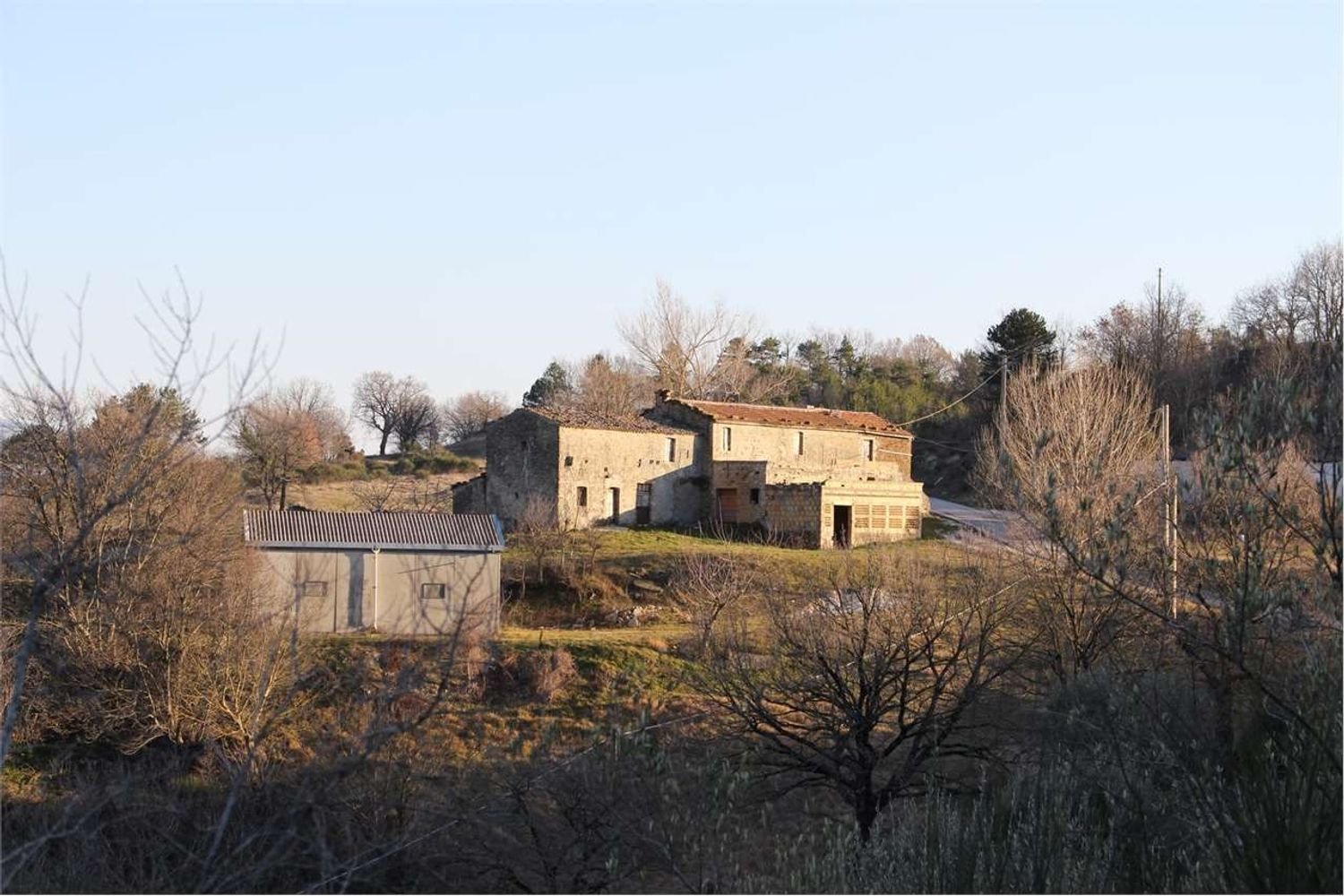 20 rooms House in Valfabbrica, Italy No. 112525