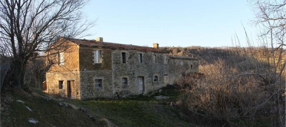 20 rooms House in Valfabbrica, Italy No. 112525 31