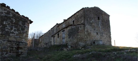 20 rooms House in Valfabbrica, Italy No. 112525 10