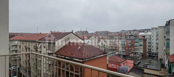 Apartamento T1 em Turin, Italy N.º 336297 26