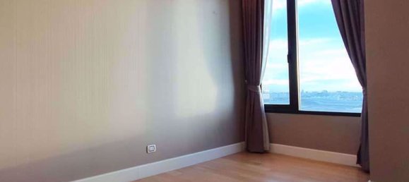 Apartamento com 1 quarto em condomínio em Chatuchak, Thailand N.º 9882 5