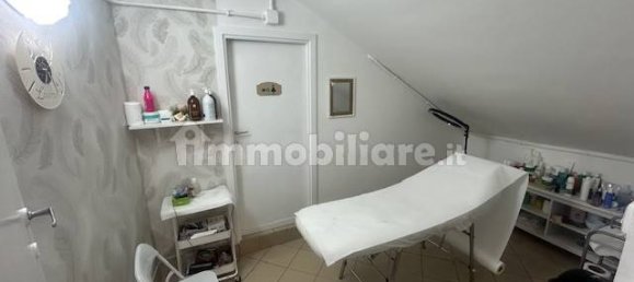 Коммерческая недвижимость с 1 комнатой в Рокка Приора, Италия № 86156 4