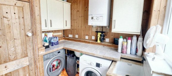 Bungalow de 3 dormitorios en Romford, United Kingdom No. 4816 13