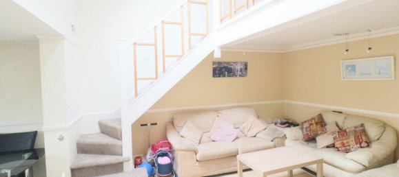 Bungalow de 3 dormitorios en Romford, United Kingdom No. 4816 7