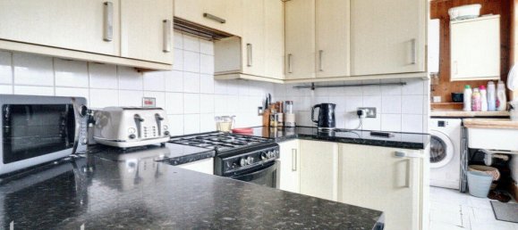 Bungalow de 3 dormitorios en Romford, United Kingdom No. 4816 11