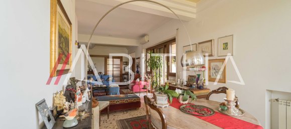 5 rooms Penthouse in Rome, Italy No. 59314 5