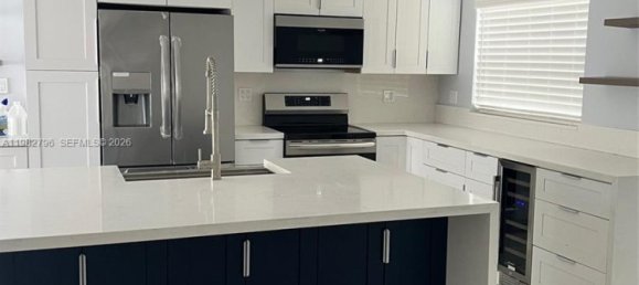 3 chambres villa à louer à Miami, Miami-Dade, Florida, USA № 615753 14