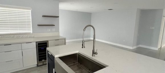 3 chambres villa à louer à Miami, Miami-Dade, Florida, USA № 615753 13
