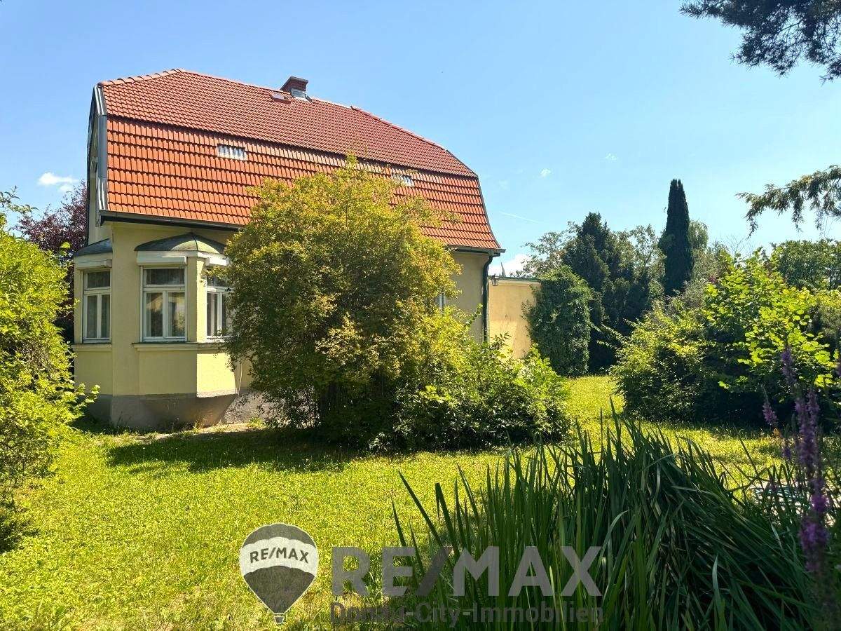 6 rooms House in Pottendorf, Austria No. 201375