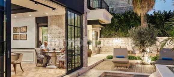 1 room Building in Venice, Italy No. 173480 8