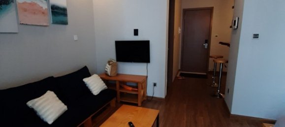 1 bedroom Apartment in Binh Thanh, Vietnam No. 16323 2