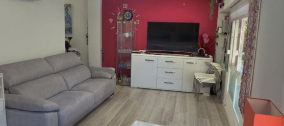 2 chambres Appartement à Horta-Guinardo, Spain No. 154679 5