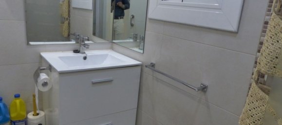 2 chambres Appartement à Horta-Guinardo, Spain No. 154679 20