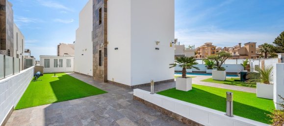 3 chambres Maison à Dehesa De Campoamor, Spain No. 188358 10