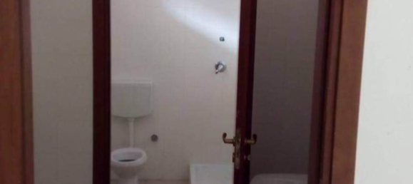 55m² Commercial property in San Cataldo, Italy No. 115224 7