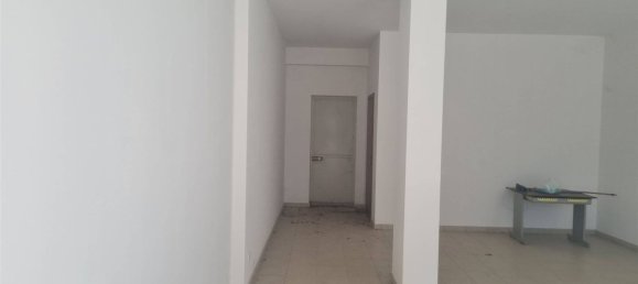 55m² Commercial property in San Cataldo, Italy No. 115224 4