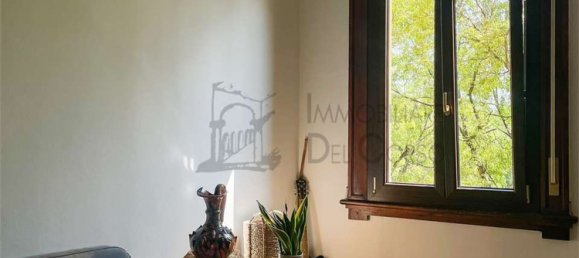 8 rooms Apartment in Modena, Italy No. 71244 12