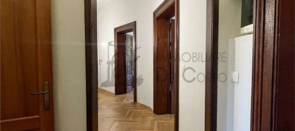 8 rooms Apartment in Modena, Italy No. 71244 8