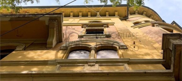 8 rooms Apartment in Modena, Italy No. 71244 35